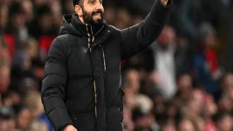 激情碰撞！西汉姆联迎战实力强劲的诺丁汉森林，森林雄风能否再续辉煌？